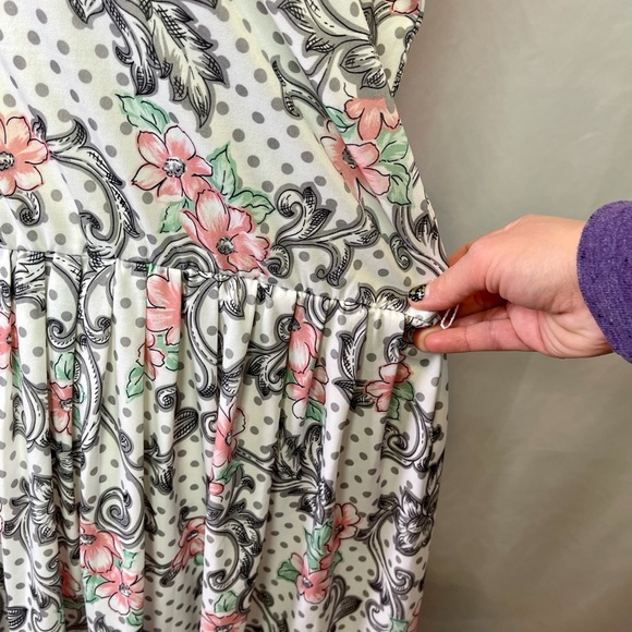 Vintage Floral Spring Dress Size 18.5” - Picture 7 of 11